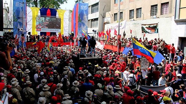Pueblo revolucionario se movilizó para conmemorar los 31 años de "El ...