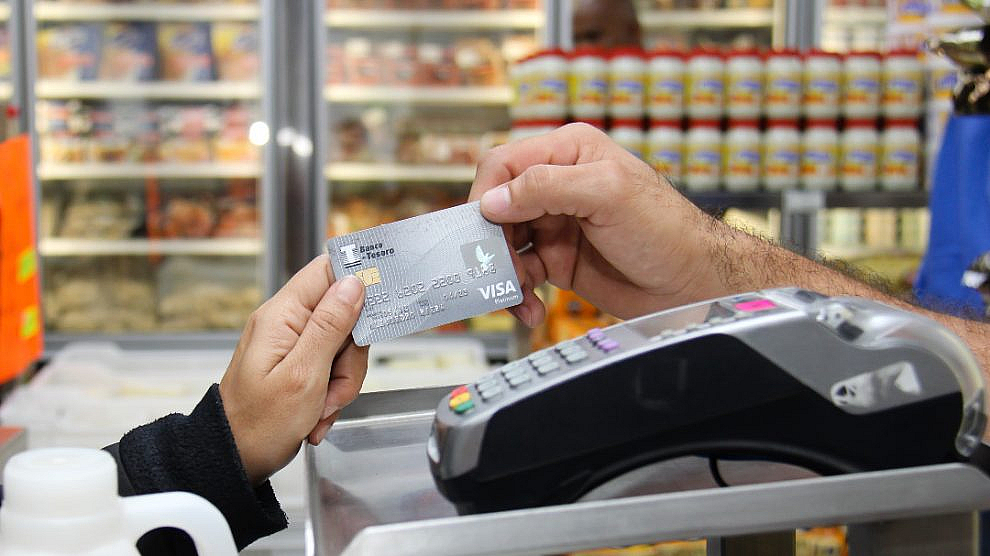 Banco del Tesoro incrementó límite de 50 mil tarjetas de crédito