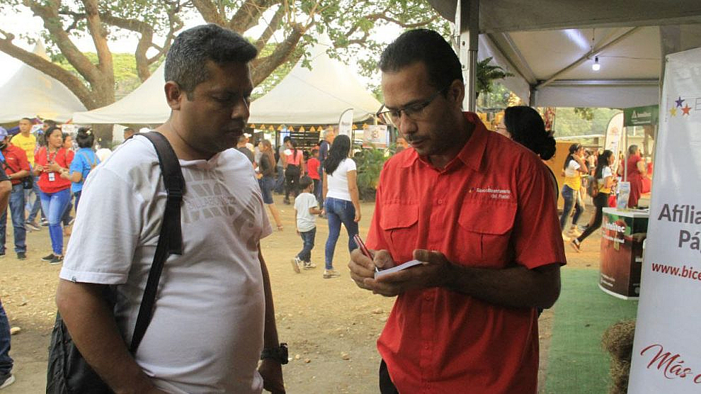 Productores y emprendedores apureños recibieron atención priorizada del Banco Bicentenario durante Expo Feria 2022