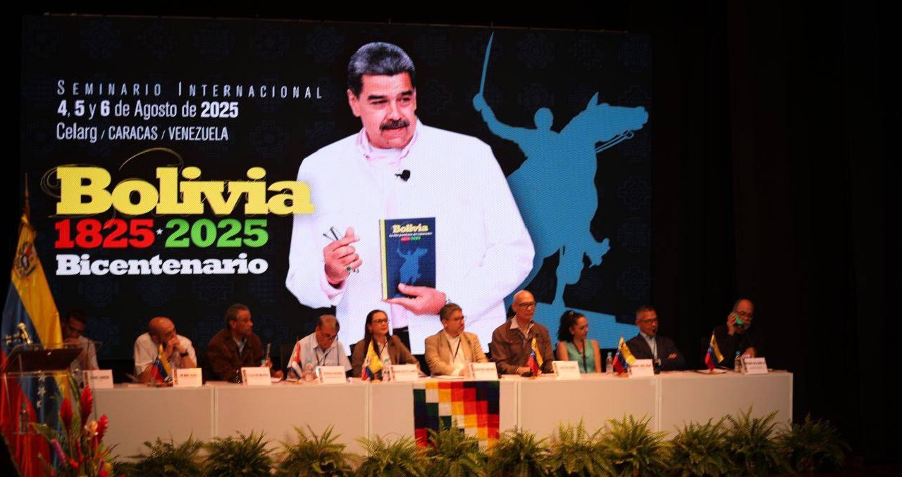 Presidente Maduro interviene en el Seminario Internacional por el Bicentenario de Bolivia
