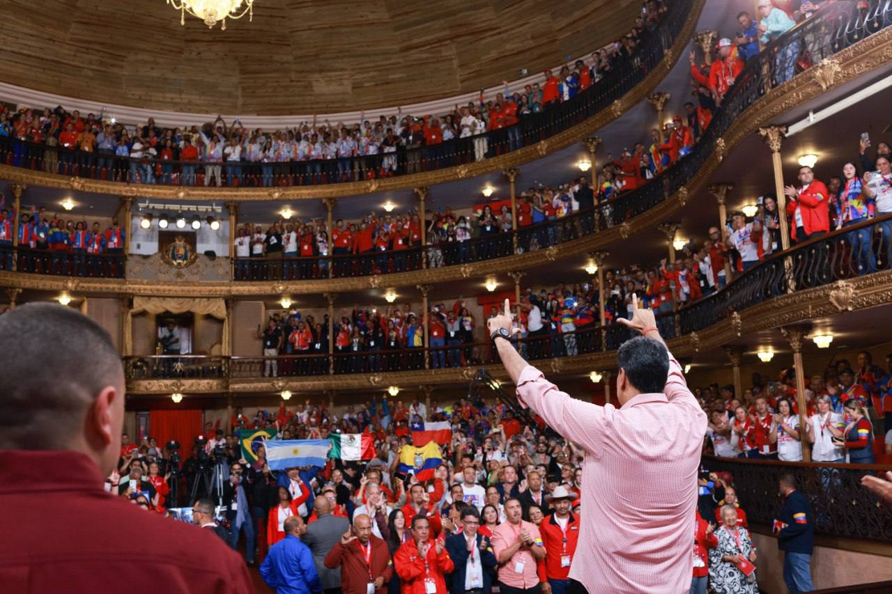 Plenaria Extraordinaria del V Congreso PSUV es liderada por el Jefe de Estado venezolano