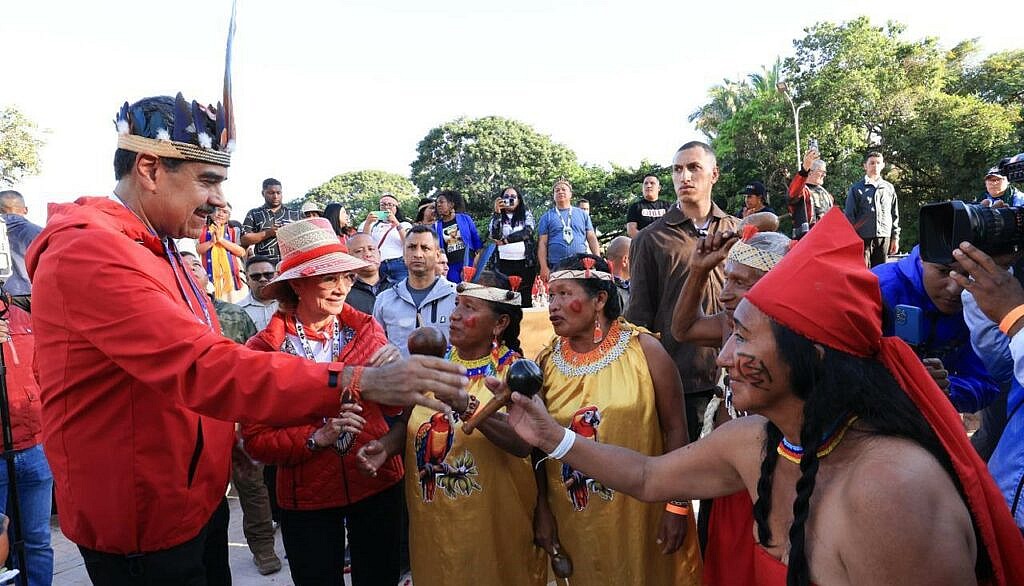 Pueblos indígenas reafirmaron su compromiso con la descolonización total de América