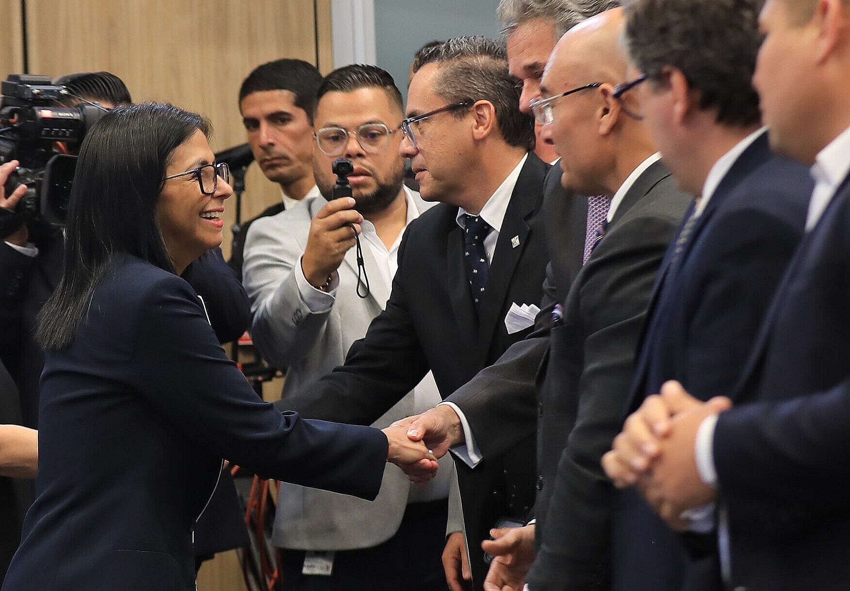 Créditos bancarios promueven la Producción Nacional para transformar la estructura económica del país