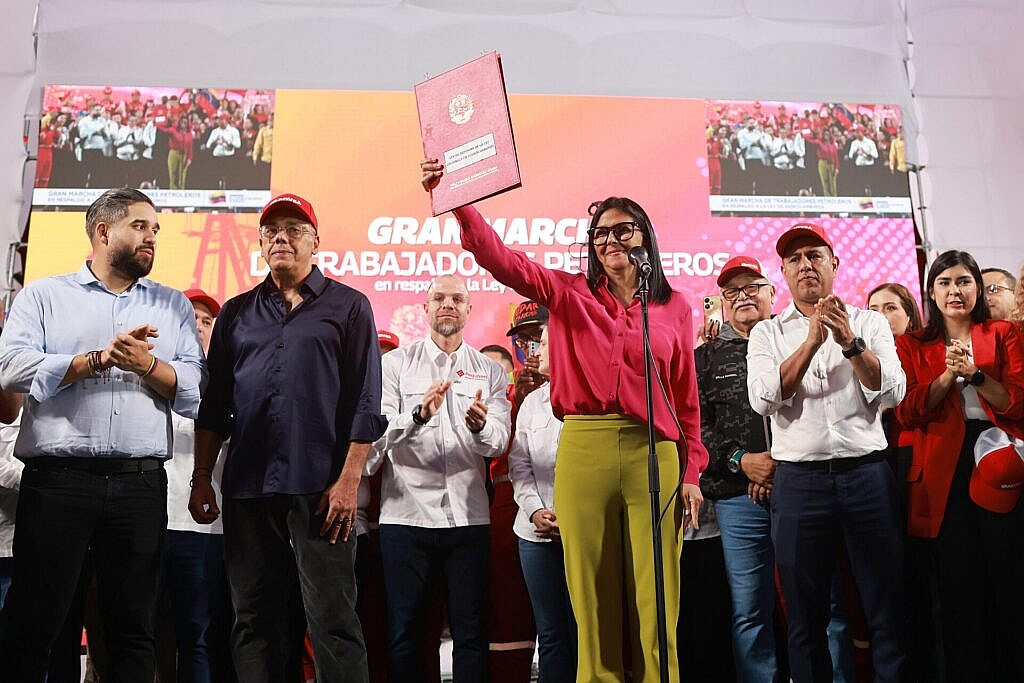 Presidenta Encargada Delcy Rodríguez recibió a la Gran Marcha de la Clase Obrera en respaldo a la Ley de Hidrocarburos