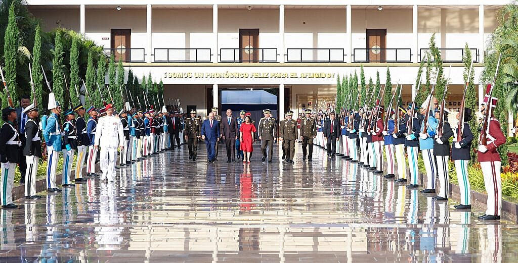 FANB y Organismos de Seguridad Ciudadana realizan Acto de Lealtad, Reconocimiento y Juramento ante la Presidenta (E) Delcy Rodríguez Gómez