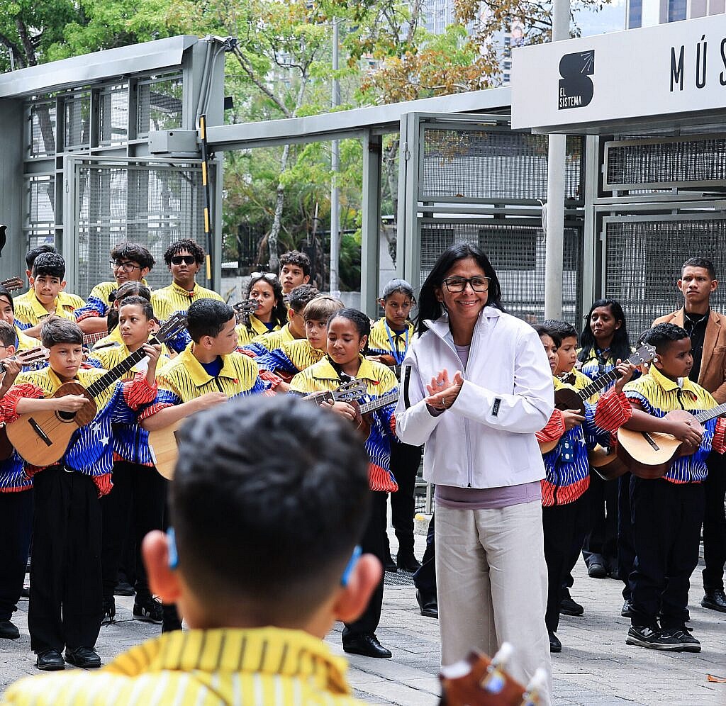 Activos recuperados del FMI priorizarán inversiones en servicios públicos