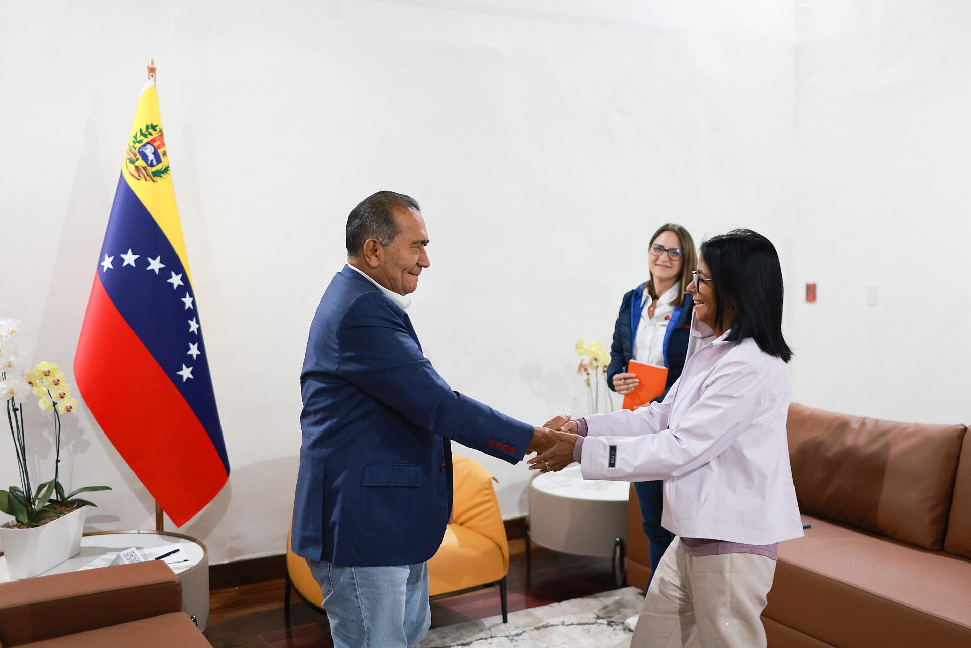 Gobierno Nacional y Gobernación de Cojedes coordinan proyectos para el desarrollo regional