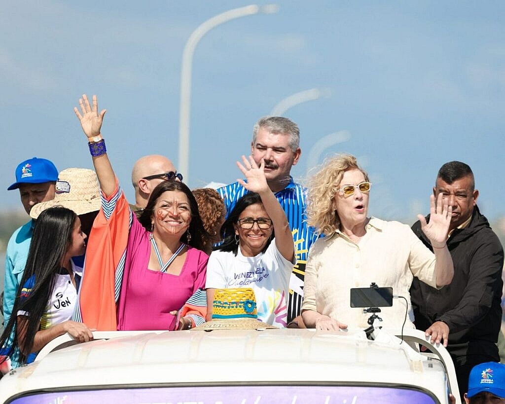 Presidenta (E) Delcy Rodríguez inicia Gran Peregrinación Nacional por una Venezuela sin sanciones