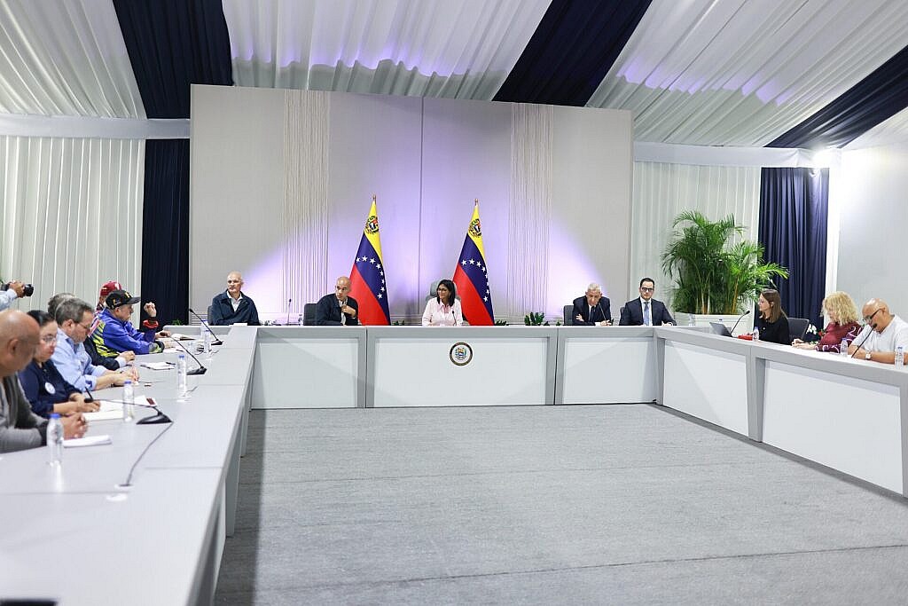 Presidenta (E) Delcy Rodríguez lideró Mesa de Diálogo Nacional para el renacer de Venezuela