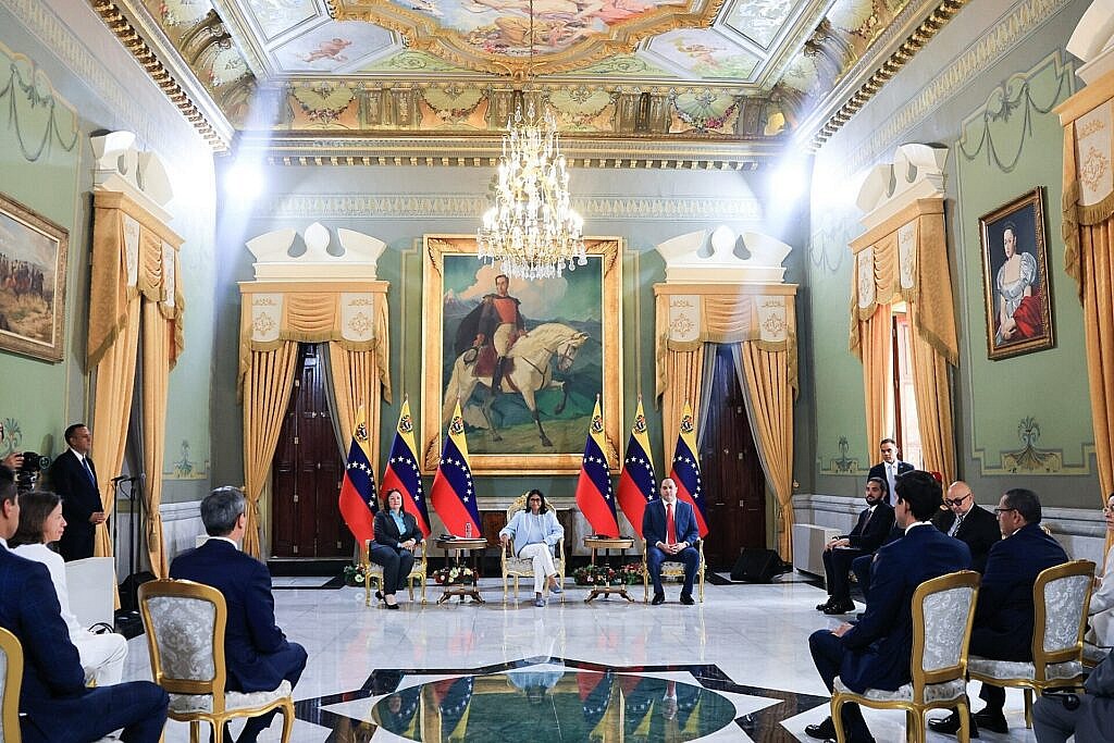PDVSA y Schlumberger Venezuela firman memorando de entendimiento en hidrocarburos
