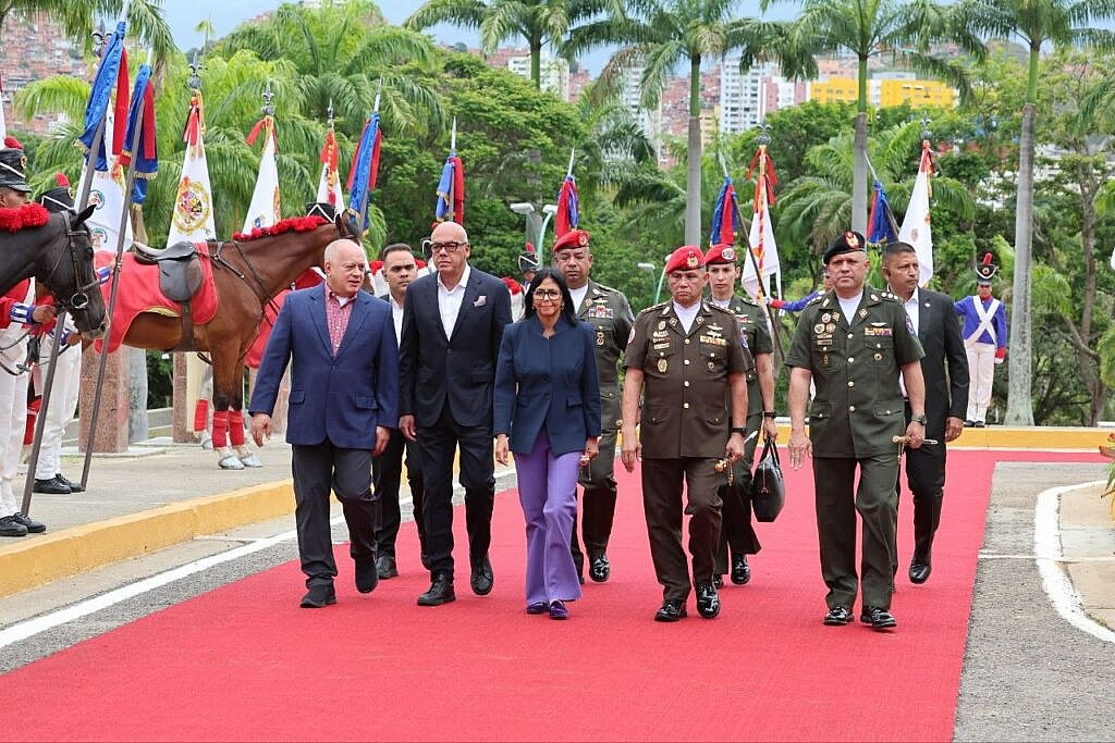 Presidenta (E) Delcy Rodríguez lideró actos por el 205º aniversario de la Batalla de Carabobo y Día del Ejército