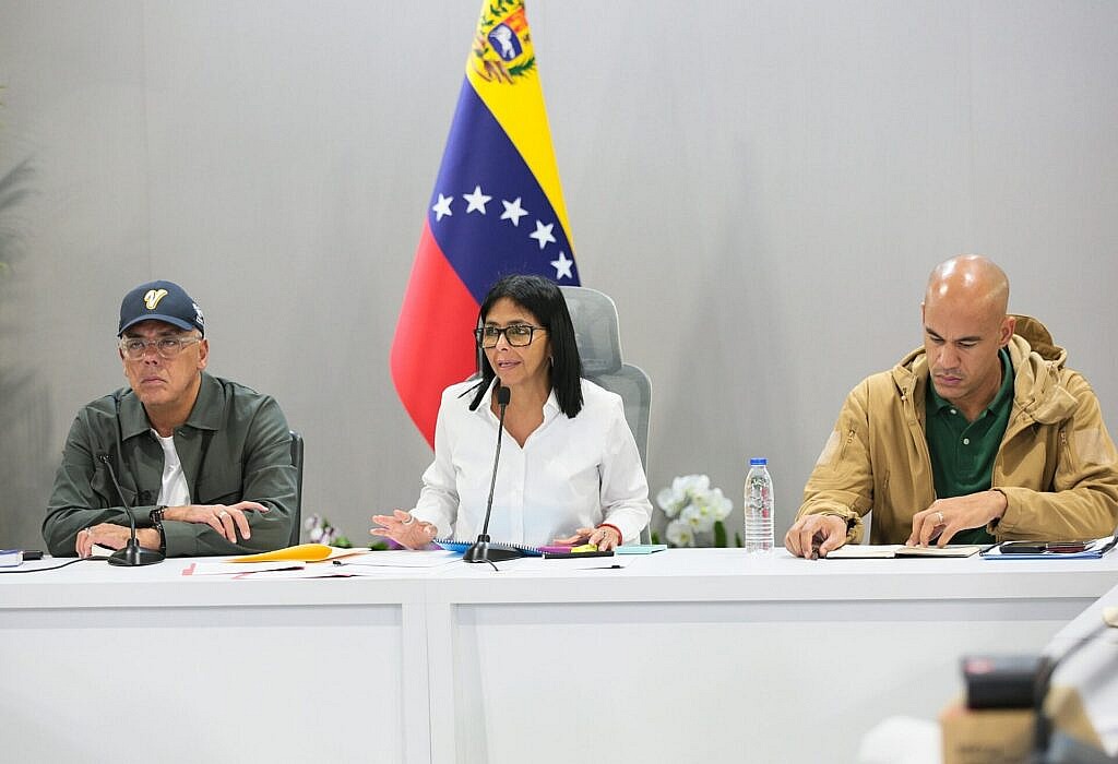 Presidenta (E) Delcy Rodríguez instala Estado Mayor para la creación de campamentos transitorios y planificación de viviendas