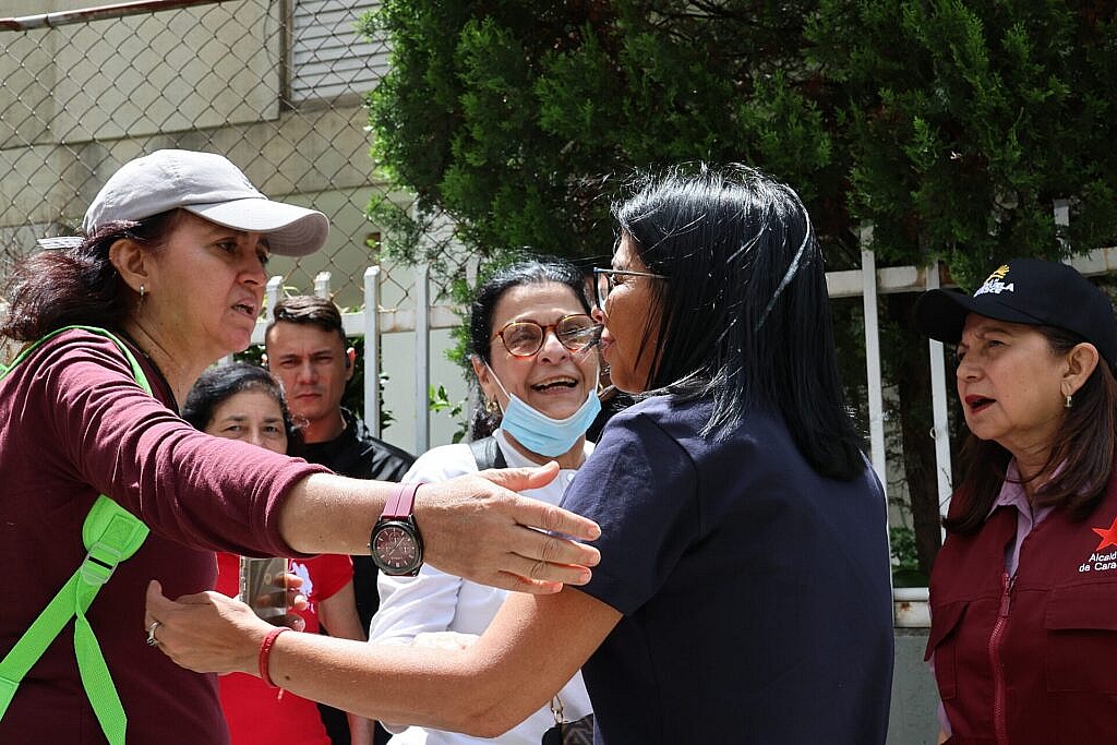 Presidenta Delcy Rodríguez inspecciona trabajos de rehabilitación del Plan Venezuela Renace en San Bernardino