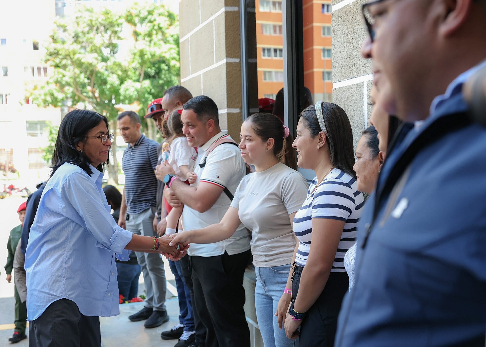 Presidenta Delcy Rodríguez entregó 151 nuevas viviendas para un total de 528 post-terremotos