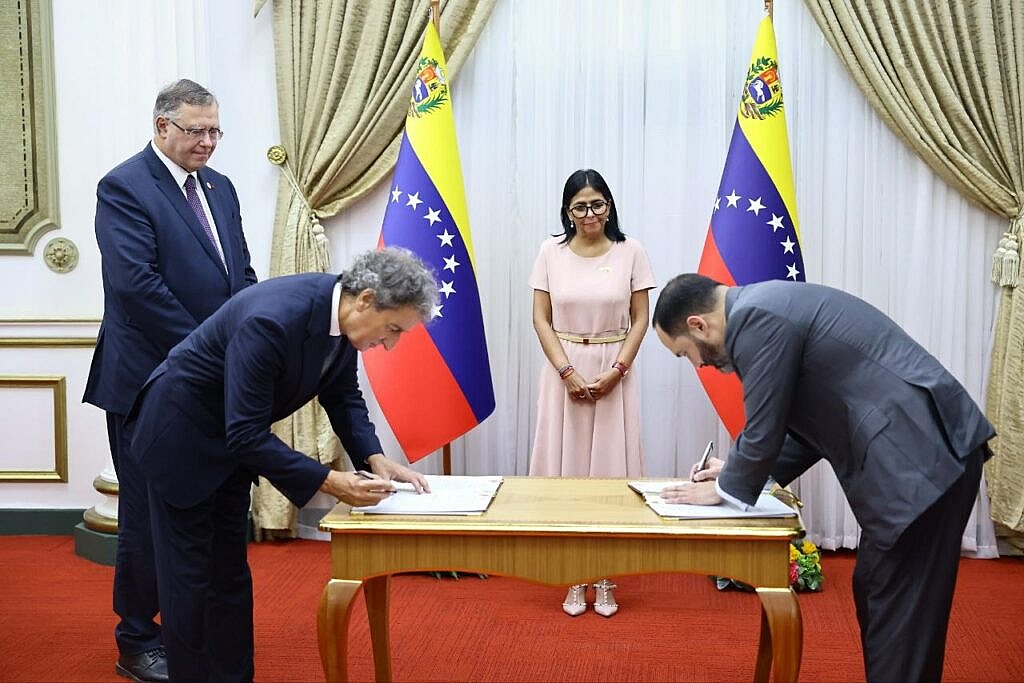 Presidenta Delcy Rodríguez lideró firma de memorando de entendimiento con la empresa TotalEnergies E&P New Ventures