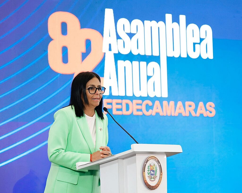 Presidenta Delcy Rodríguez asiste a instalación de la 82.ª Asamblea Anual de Fedecámaras